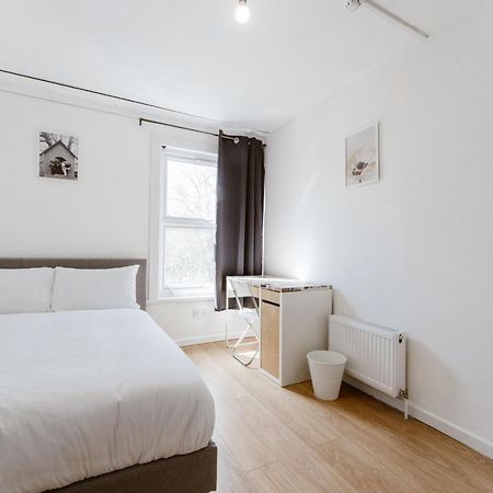 Mile End Double Rooms 27 Guest House London Kültér fotó