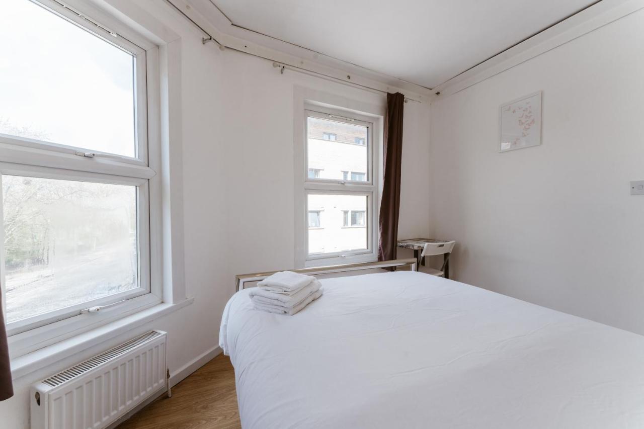Mile End Double Rooms 27 Guest House London Kültér fotó