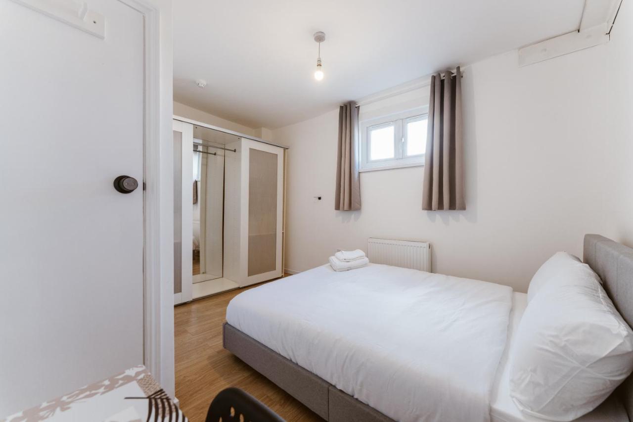 Mile End Double Rooms 27 Guest House London Kültér fotó