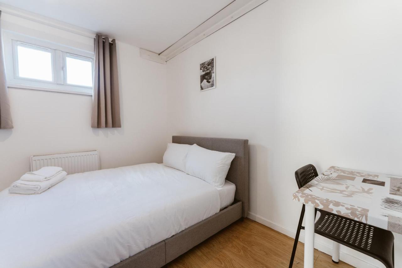 Mile End Double Rooms 27 Guest House London Kültér fotó