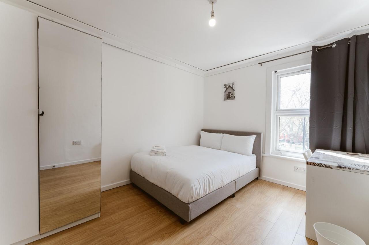 Mile End Double Rooms 27 Guest House London Kültér fotó